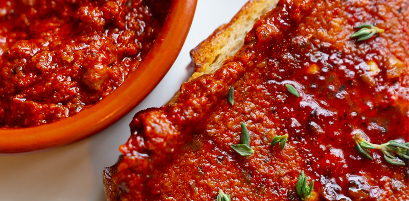 symplicity. vegetable ‘Nduja with agave on toast.